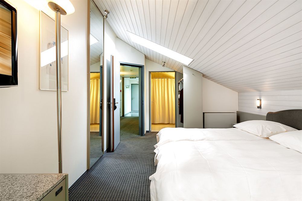Hotel Fly Away Kloten Luaran gambar