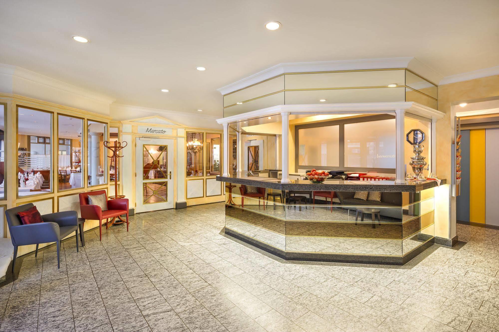 Hotel Fly Away Kloten Luaran gambar